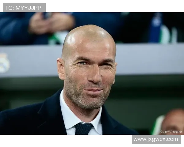 全球足球巨星排名前三级别球员实力对比与未来展望分析 全球足球巨星排名前三级别球员实力对比与未来展望分析